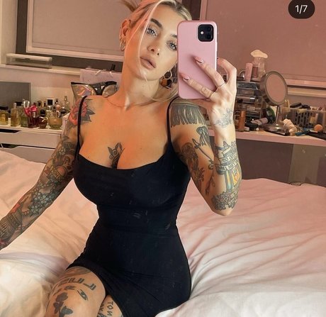 Nacktes geleaktes OnlyFans-Foto von Semcbutnaked
