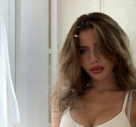 Nacktes geleaktes OnlyFans-Foto von Vinsotanna