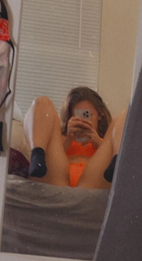 Nacktes geleaktes OnlyFans-Foto von Lydia Renae