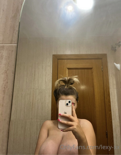Nacktes geleaktes OnlyFans-Foto von Jazmineblouise
