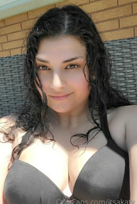Nacktes geleaktes OnlyFans-Foto von Itsaka