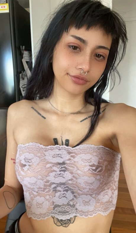 Nacktes geleaktes OnlyFans-Foto von Babyhobo