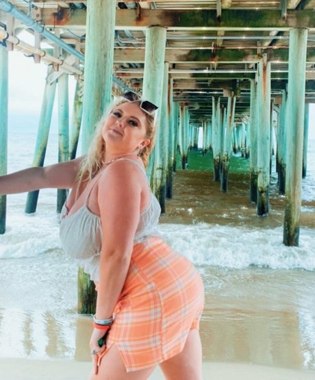 Nacktes geleaktes OnlyFans-Foto von Amberly