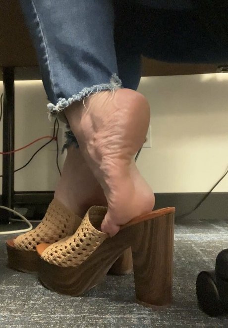 HopesPrettyPiggies