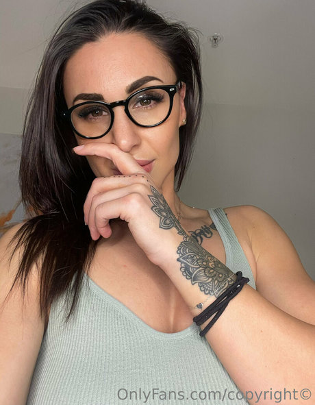 Nacktes geleaktes OnlyFans-Foto von Amanda Micallef