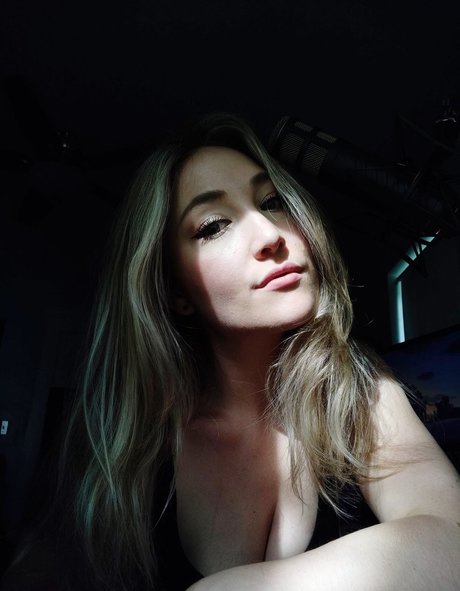 Nacktes geleaktes OnlyFans-Foto von Juliatv