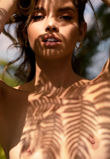 Yoli Lara