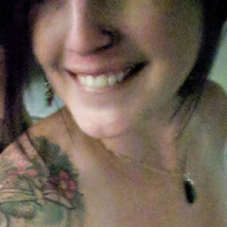 Nacktes geleaktes OnlyFans-Foto von Palesnowbunny