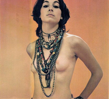 Nacktes geleaktes OnlyFans-Foto von Anjelica Huston