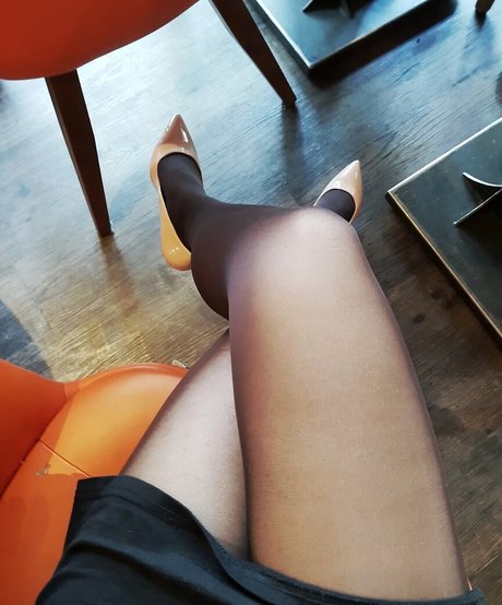 Nacktes geleaktes OnlyFans-Foto von Ana Allabout