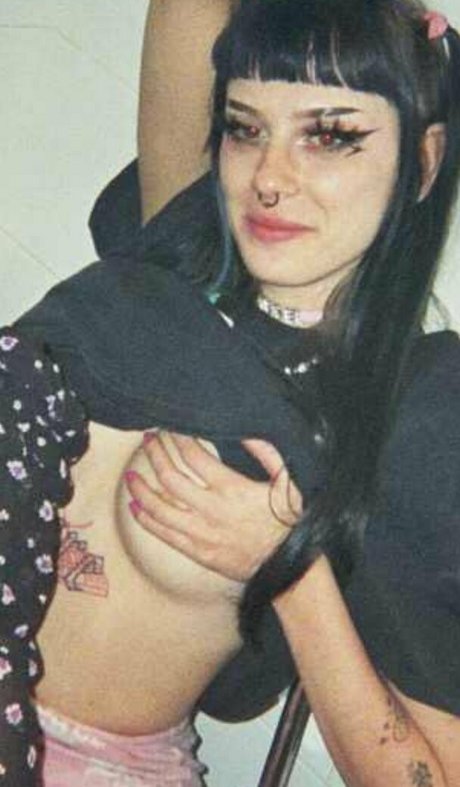 Nacktes geleaktes OnlyFans-Foto von Sufrexmi