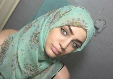 Nacktes geleaktes OnlyFans-Foto von Foreigntrashbag