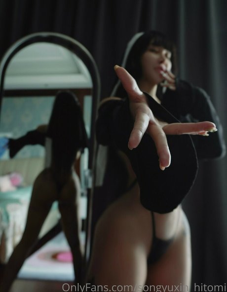 Songyuxin Hitomi