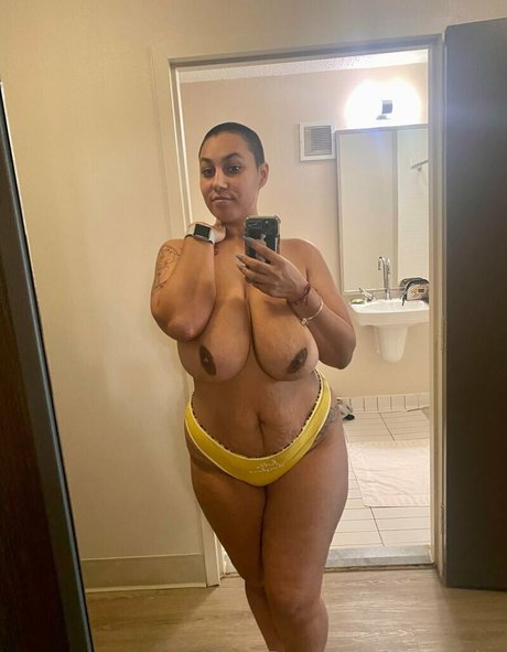 Nacktes geleaktes OnlyFans-Foto von Sunnycity