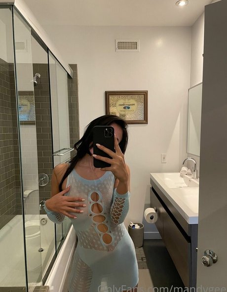 Nacktes geleaktes OnlyFans-Foto von Amvndaa