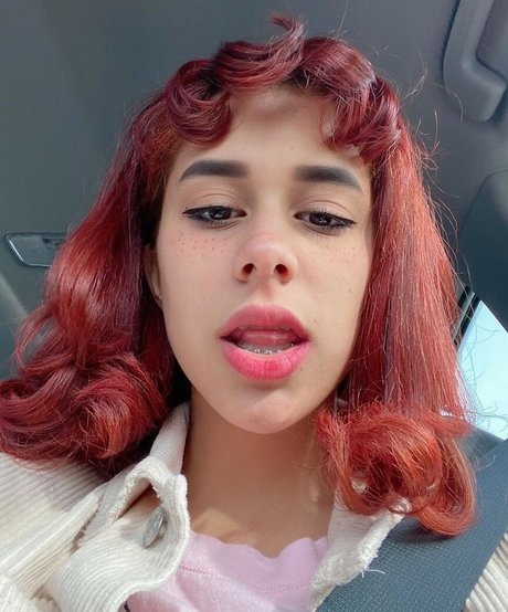 Nacktes geleaktes OnlyFans-Foto von Littlebunnygirl