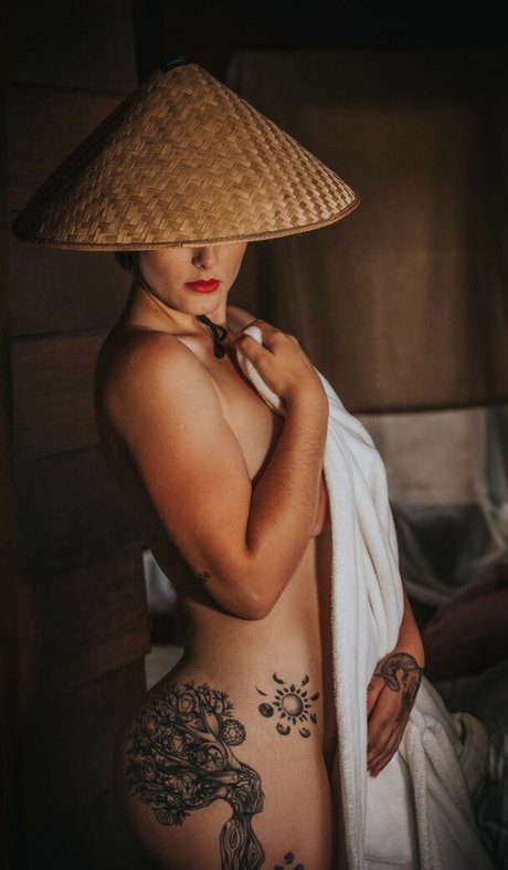 Nacktes geleaktes OnlyFans-Foto von Laura Lehmkuhl
