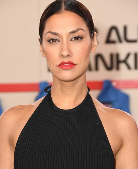 Janina Gavankar