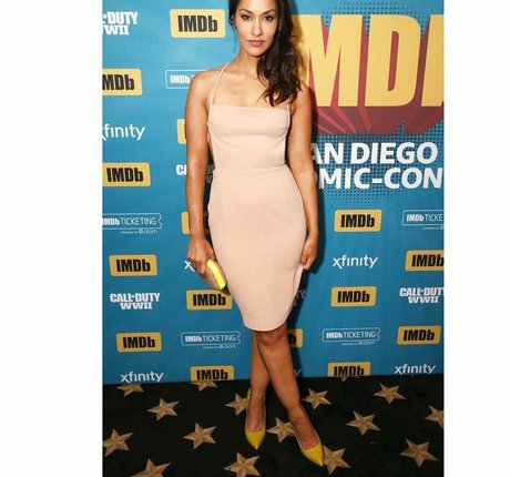 Janina Gavankar