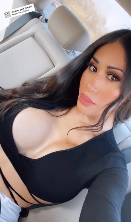 Nacktes geleaktes OnlyFans-Foto von Barbie Nicolet