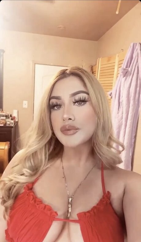 Latina California Girl