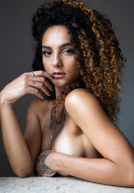 Nacktes geleaktes OnlyFans-Foto von Julia Barboza Pimentel