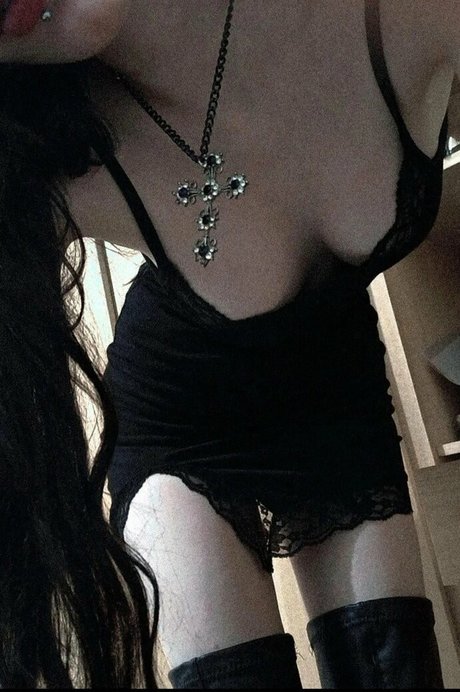 Nacktes geleaktes OnlyFans-Foto von Tightgoth