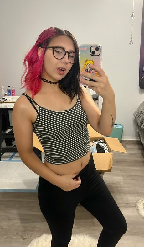 Emilyuwo Asmr