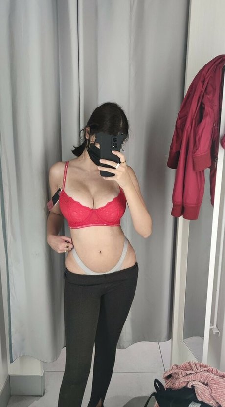 Nacktes geleaktes OnlyFans-Foto von Angelece