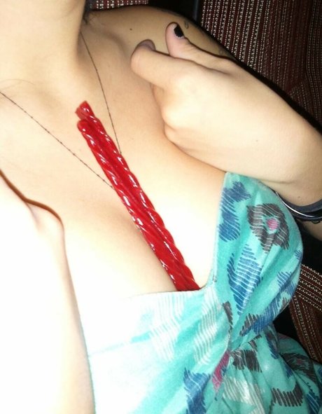 Nacktes geleaktes OnlyFans-Foto von Sj Valenz