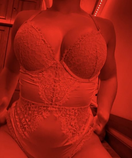 Nacktes geleaktes OnlyFans-Foto von Andrea Rojo Redmil