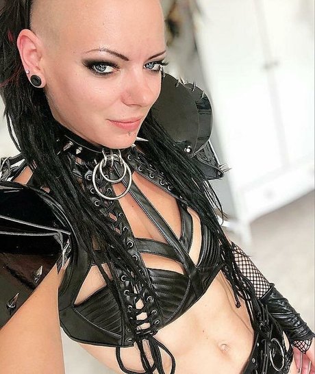 Lady Denight