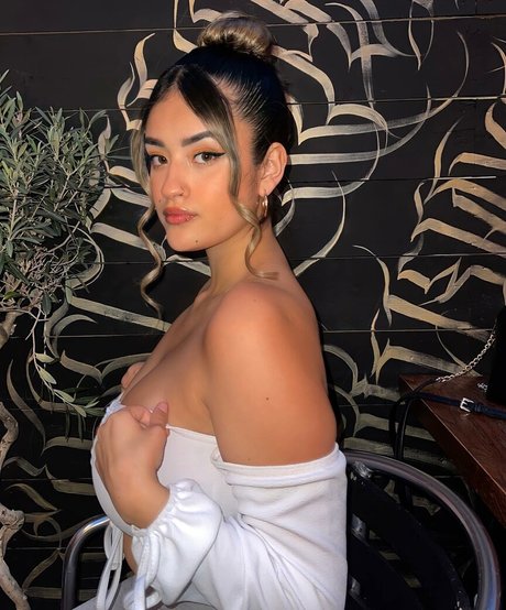 Nacktes geleaktes OnlyFans-Foto von Goldensugaarr