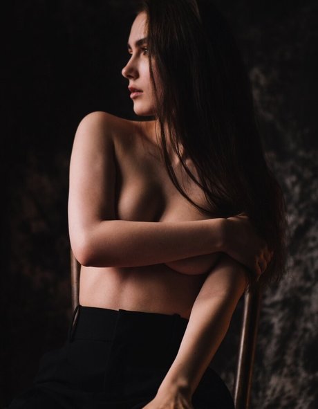 Nacktes geleaktes OnlyFans-Foto von Diana Elias