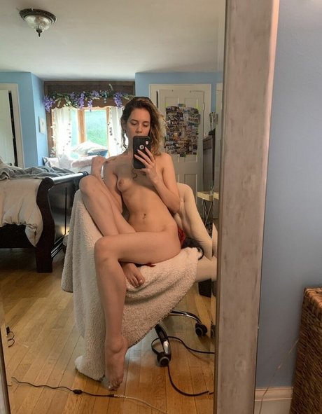 Nacktes geleaktes OnlyFans-Foto von Sugar Boogerz