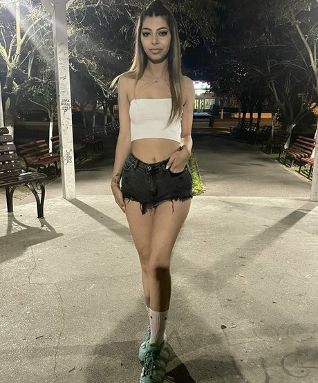 Nacktes geleaktes OnlyFans-Foto von Alecsandraaa