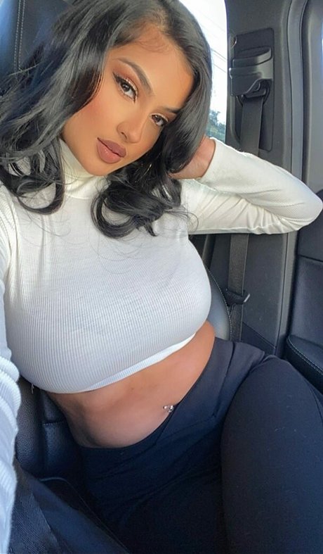 Nacktes geleaktes OnlyFans-Foto von Lucero Crystal