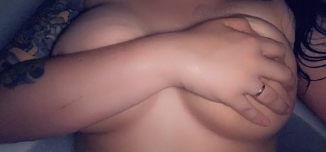 Nacktes geleaktes OnlyFans-Foto von Aricia Ann