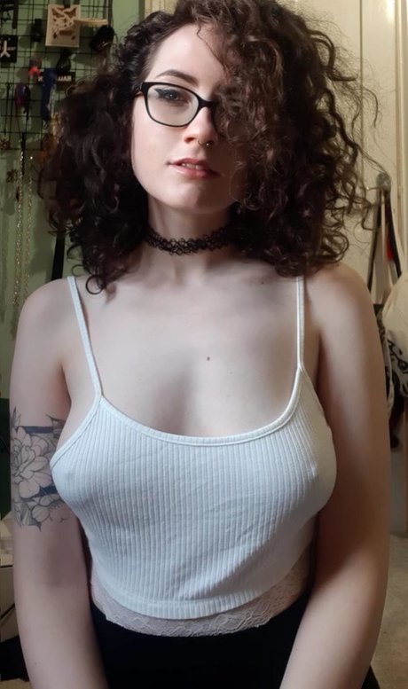 Nacktes geleaktes OnlyFans-Foto von Mikeyyroses9