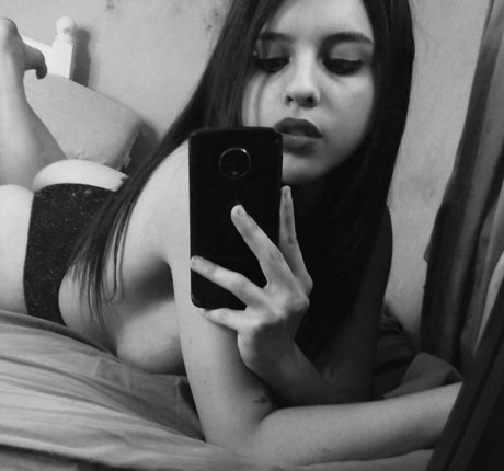 Nacktes geleaktes OnlyFans-Foto von Piaabonetto