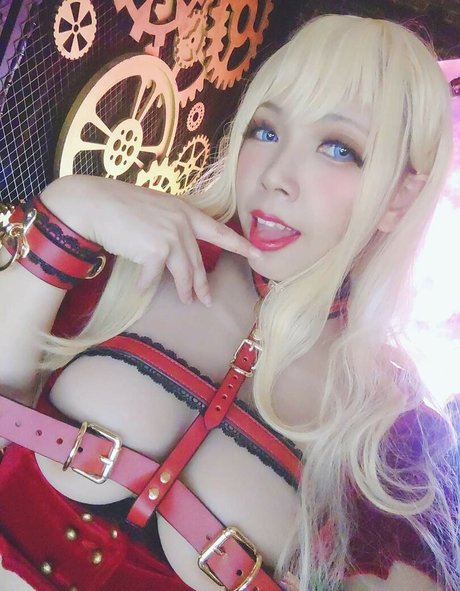 Jenny Cosplay Aria