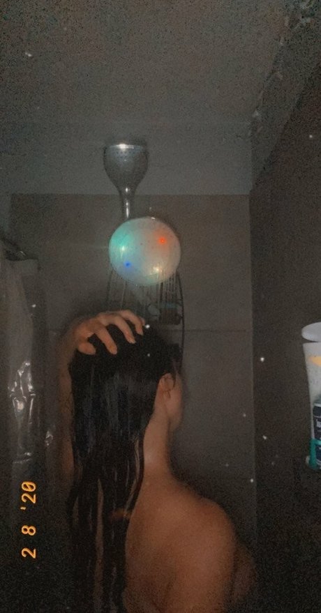 Nacktes geleaktes OnlyFans-Foto von Jackie Cass
