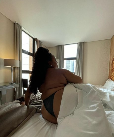 Nacktes geleaktes OnlyFans-Foto von Rizia Cerqueira