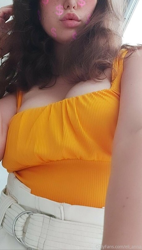 Nacktes geleaktes OnlyFans-Foto von True Elianna
