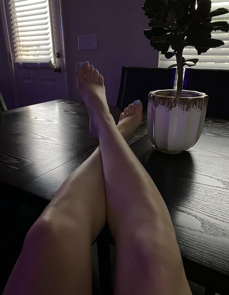 Waifufeetmilk