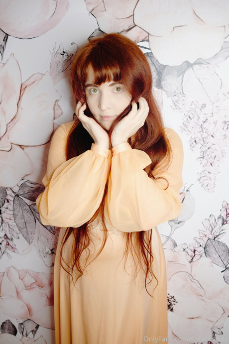 Nacktes geleaktes OnlyFans-Foto von Foxycosplay