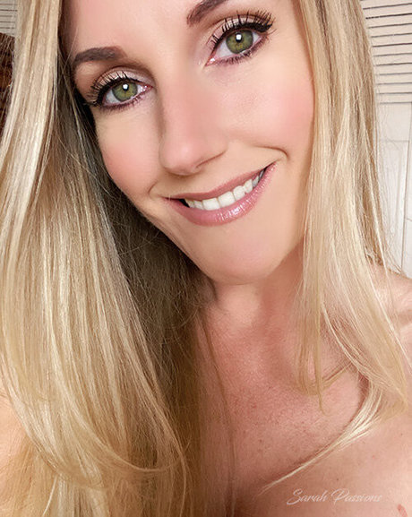 Nacktes geleaktes OnlyFans-Foto von Sarah Passions