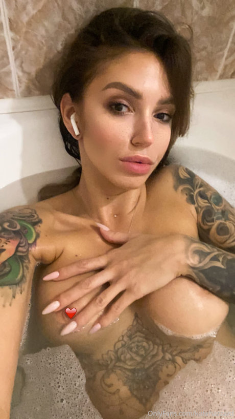 Nacktes geleaktes OnlyFans-Foto von Kate Hazzard