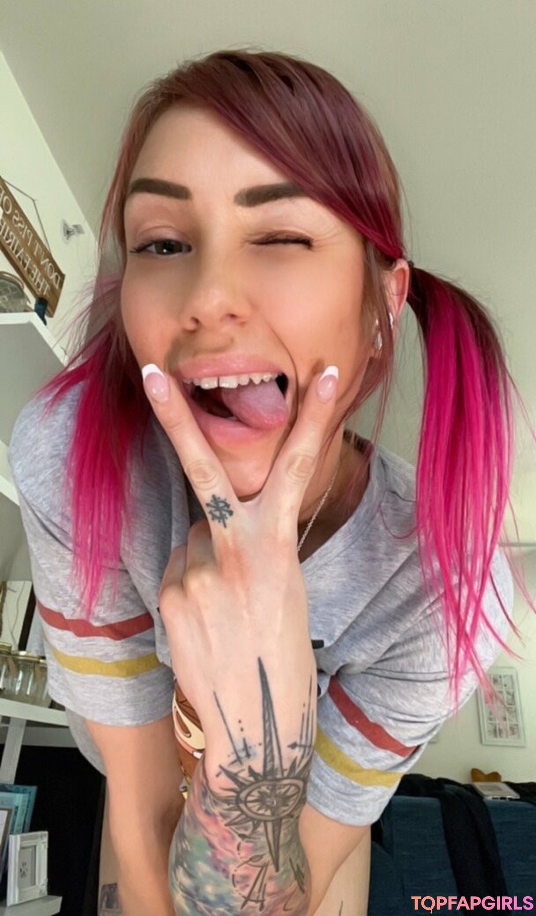 Nacktes geleaktes OnlyFans-Foto von Xsofiasunshine #1210