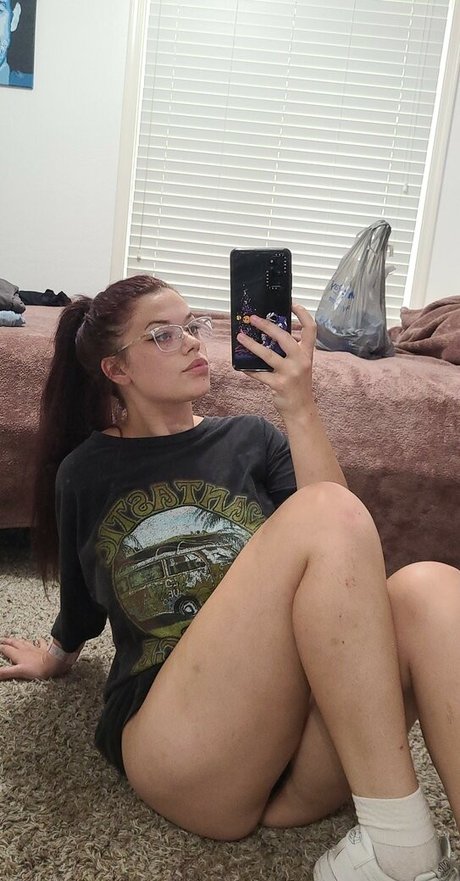 Nacktes geleaktes OnlyFans-Foto von Sav